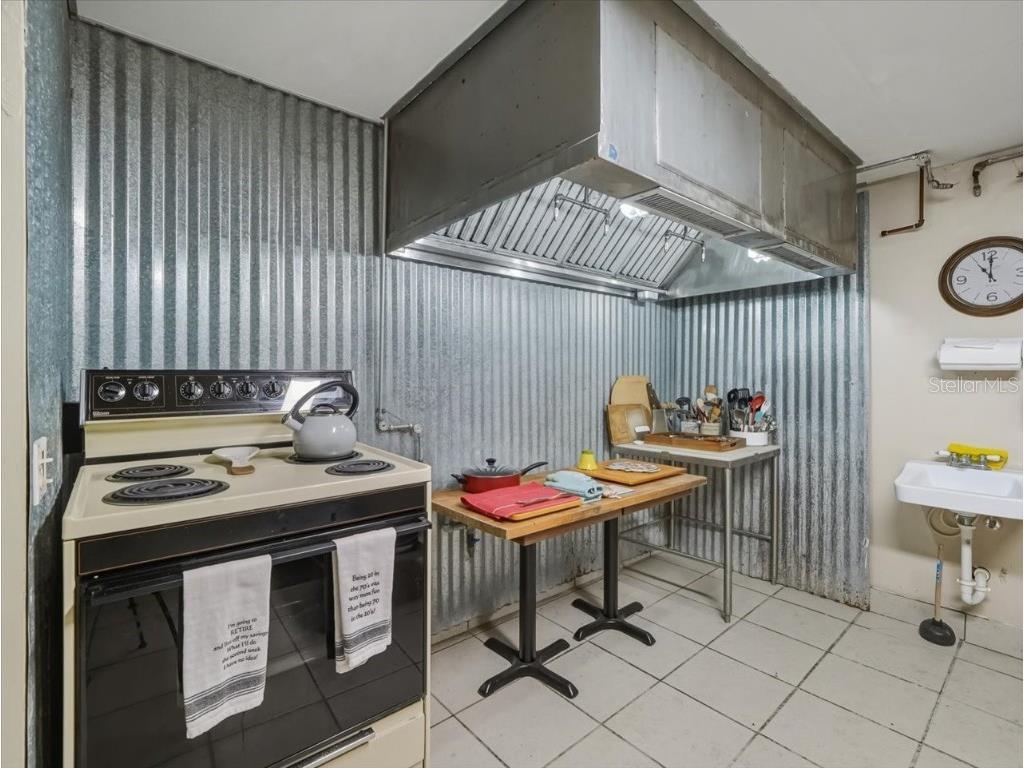 4001 Shoal Line Boulevard Hernando Beach FL 34607 W7881561 image32