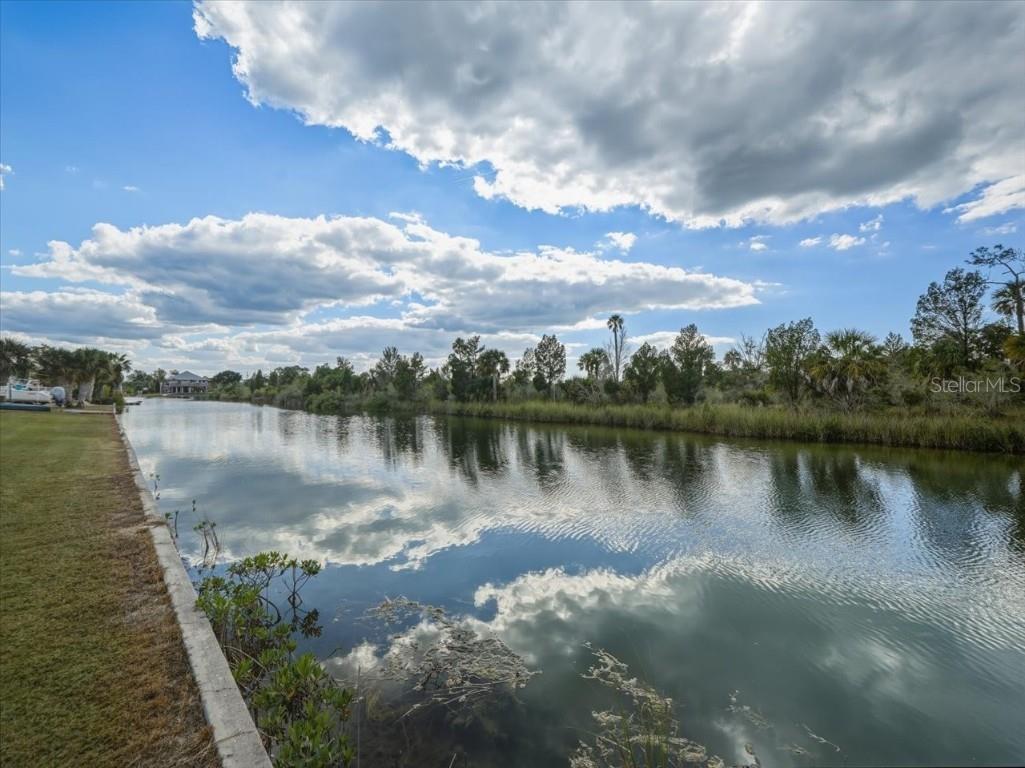 4001 Shoal Line Boulevard Hernando Beach FL 34607 W7881561 image41