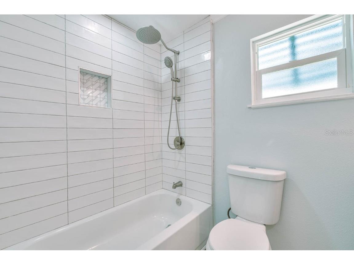 4001 W North A Street Tampa FL 33609 TB8371349 image22