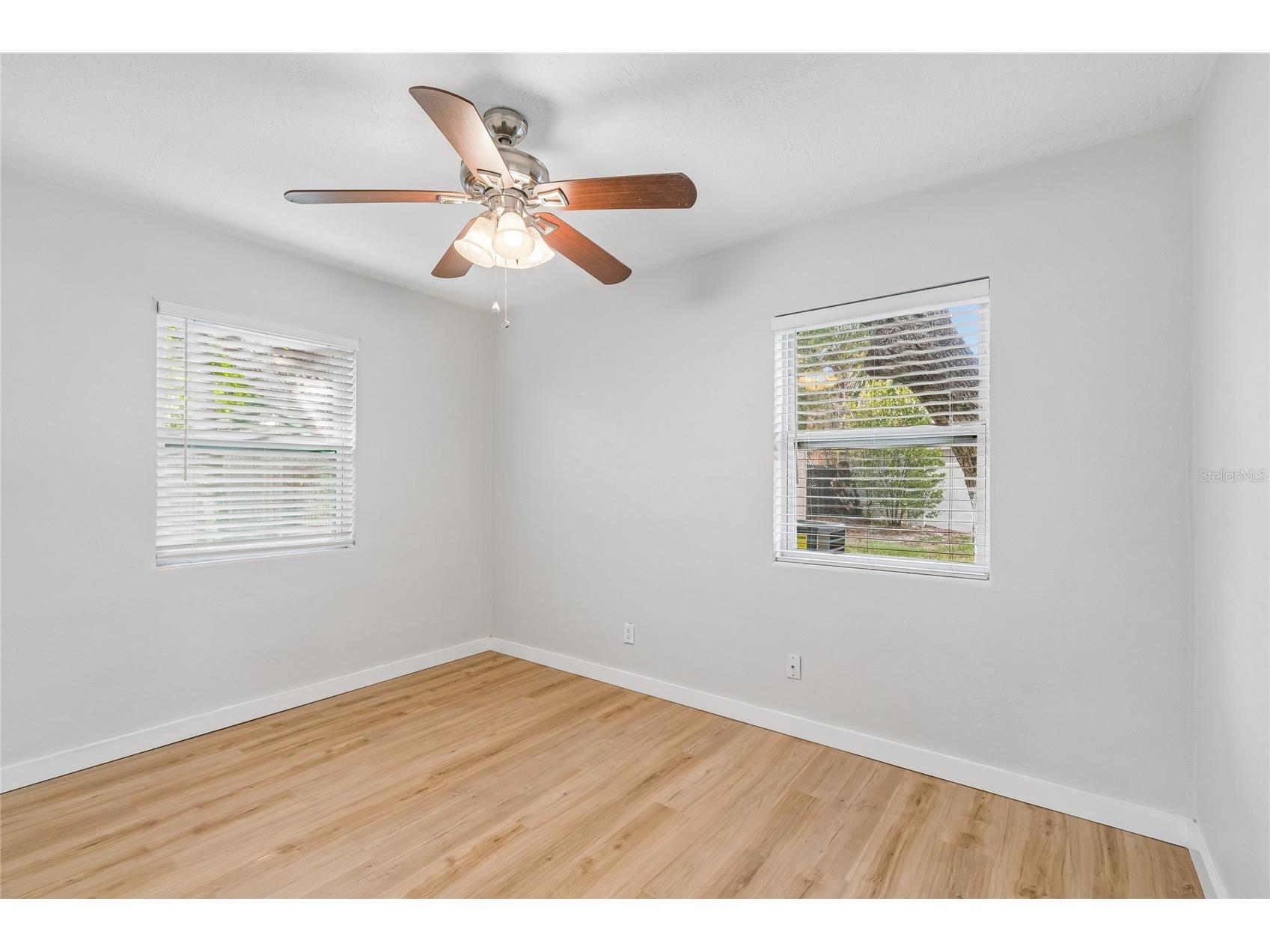 4001 W Rogers Avenue Tampa FL 33611 TB8529109 image16