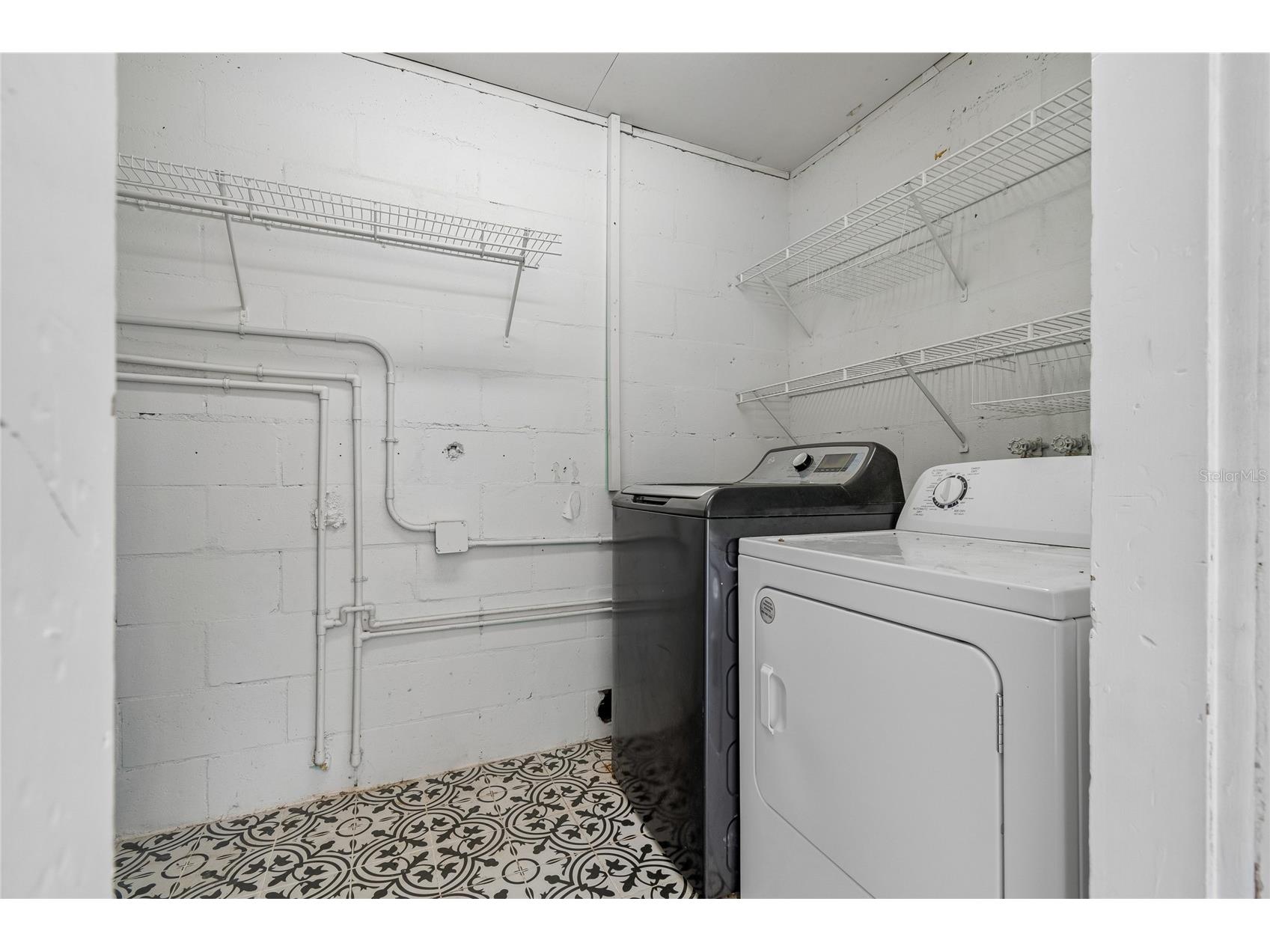 4001 W Rogers Avenue Tampa FL 33611 TB8529109 image17