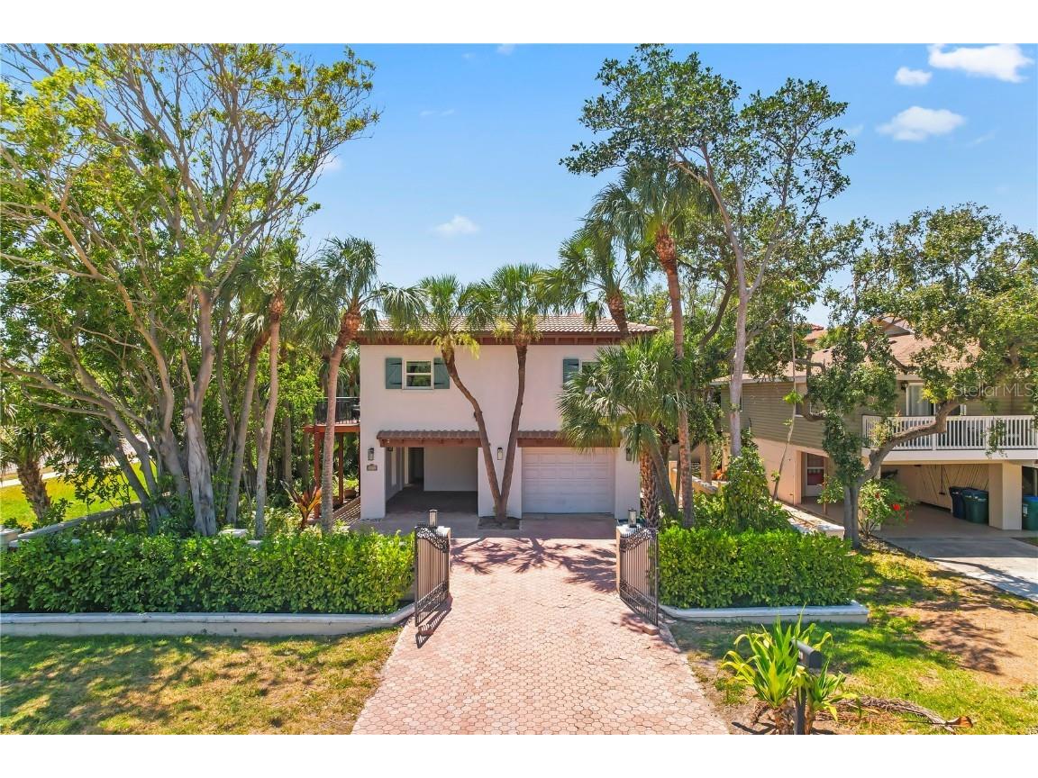 4002 6th Avenue Holmes Beach FL 34217 A4645375 image1