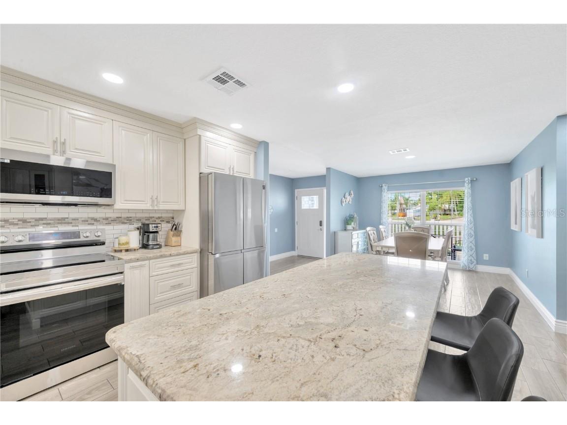 4002 Briarlake Drive Valrico FL 33596 TB8417788 image20