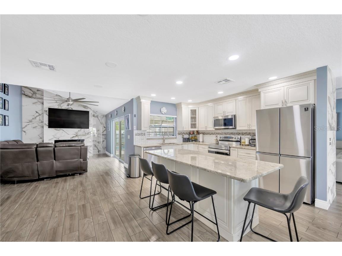 4002 Briarlake Drive Valrico FL 33596 TB8417788 image33