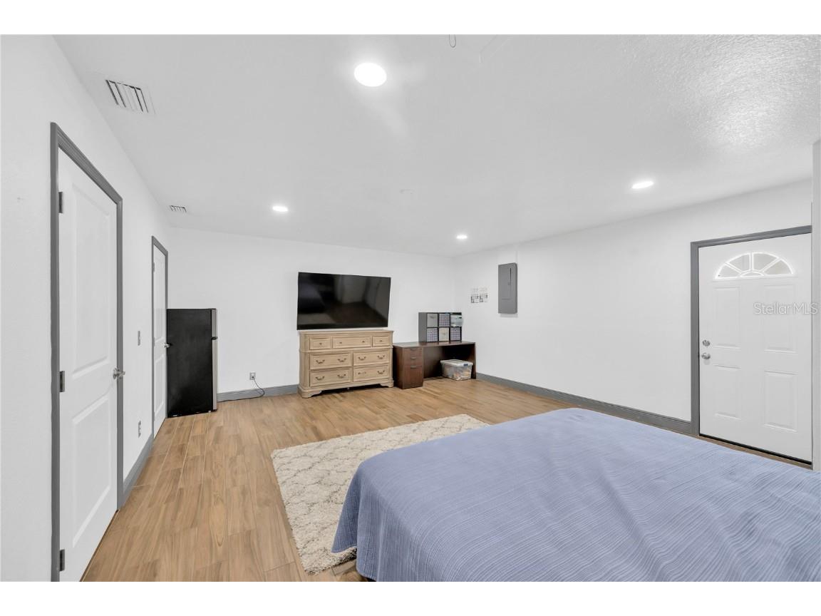 4002 Briarlake Drive Valrico FL 33596 TB8417788 image39