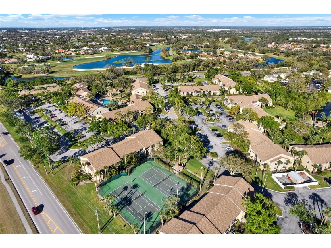 4002 Crockers Lake Boulevard #128 Sarasota FL 34238 TB8369092 image1