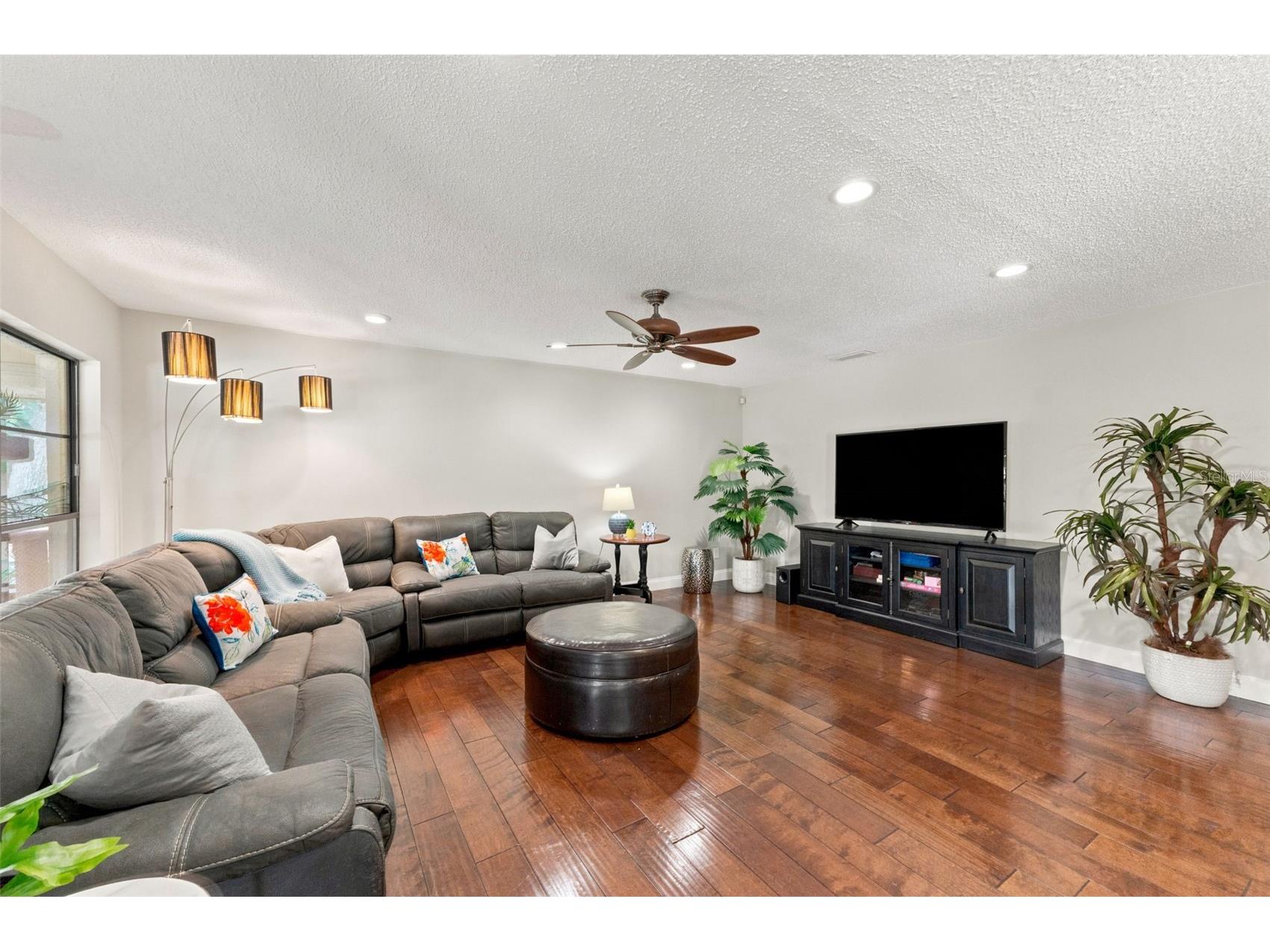 4002 Pebblestone Place Tampa FL 33624 TB8520731 image10