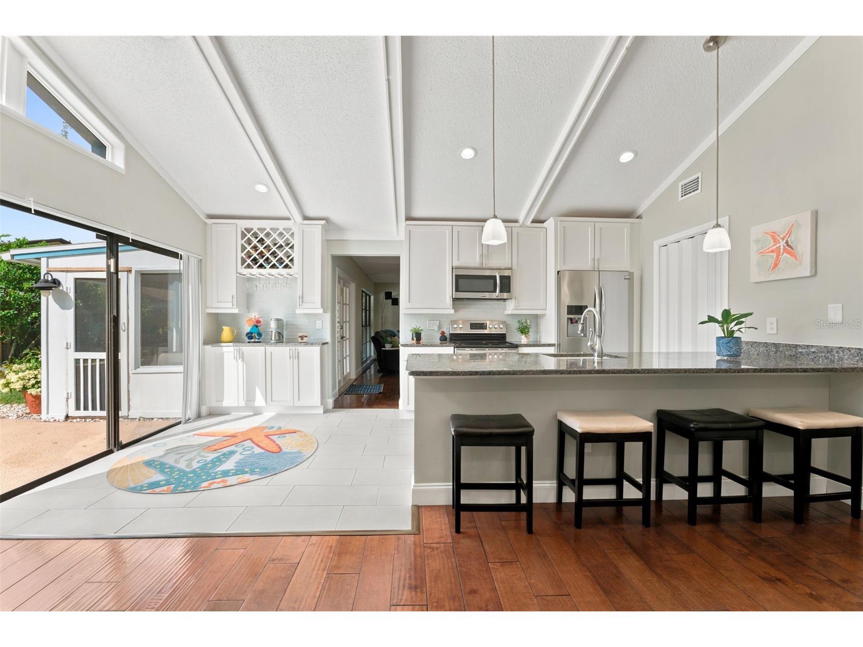 4002 Pebblestone Place Tampa FL 33624 TB8520731 image16