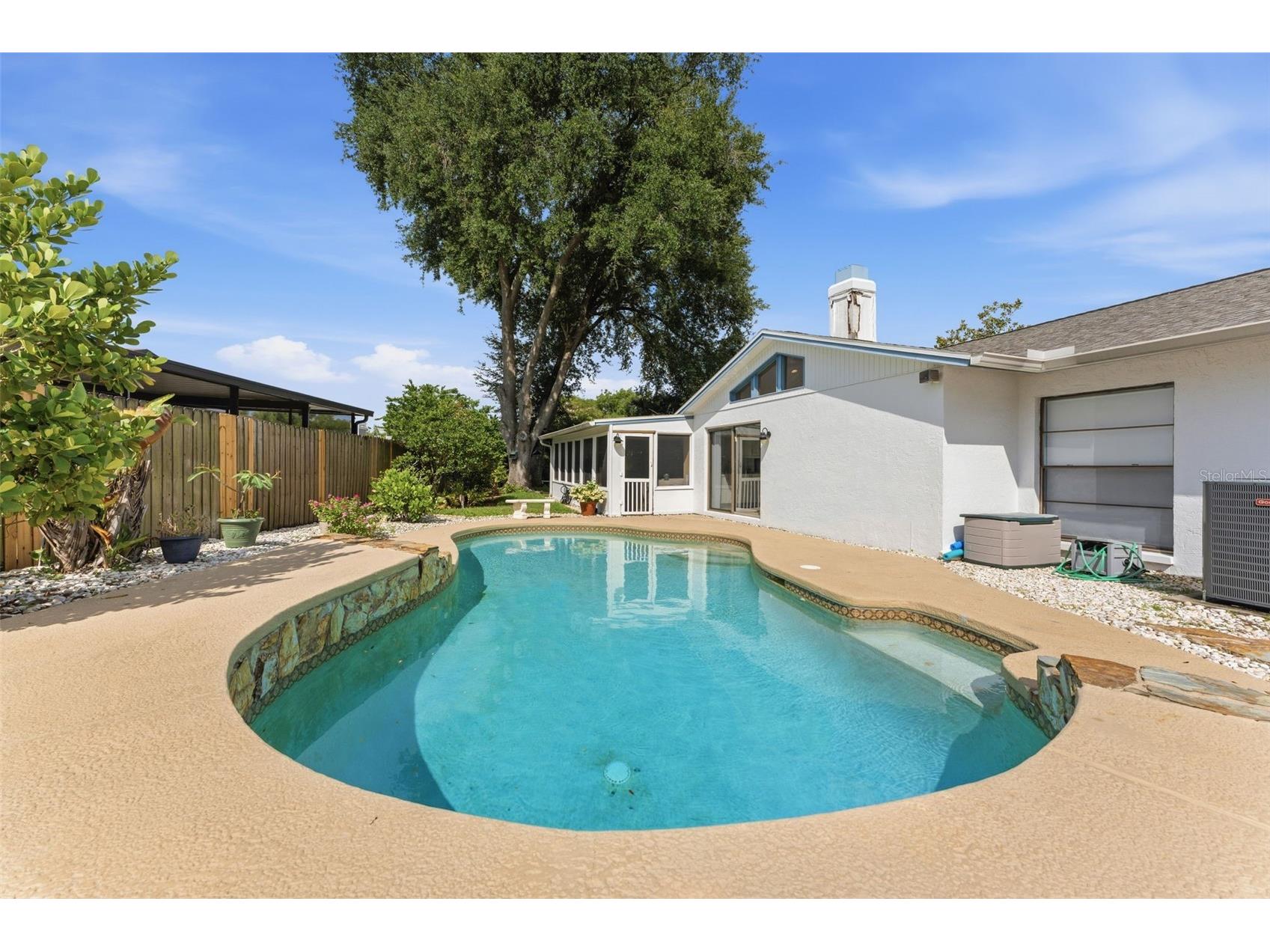 4002 Pebblestone Place Tampa FL 33624 TB8520731 image43