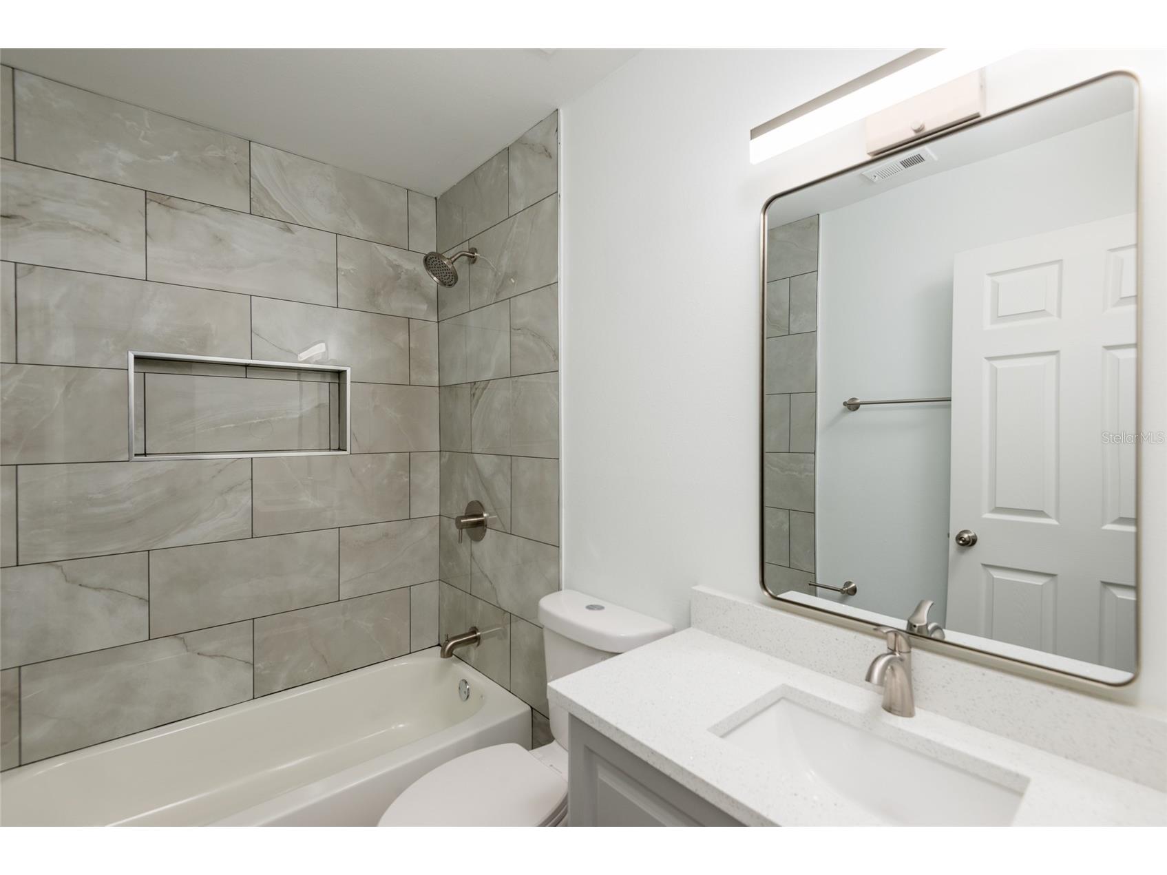 4002 Quail Briar Drive Valrico FL 33596 TB8498943 image23