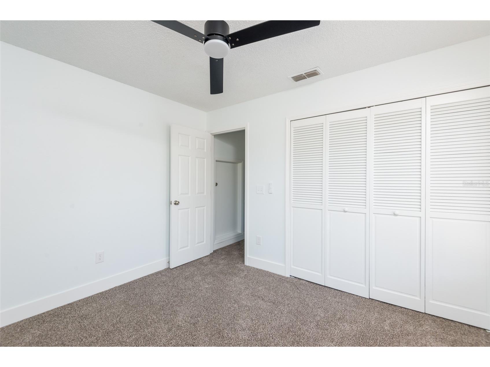 4002 Quail Briar Drive Valrico FL 33596 TB8498943 image25