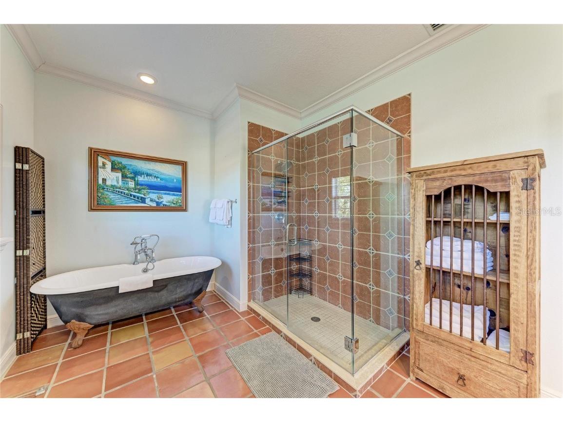 4003 5th Avenue Holmes Beach FL 34217 A4669926 image36