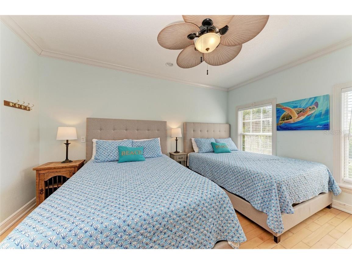 4003 5th Avenue Holmes Beach FL 34217 A4669926 image38