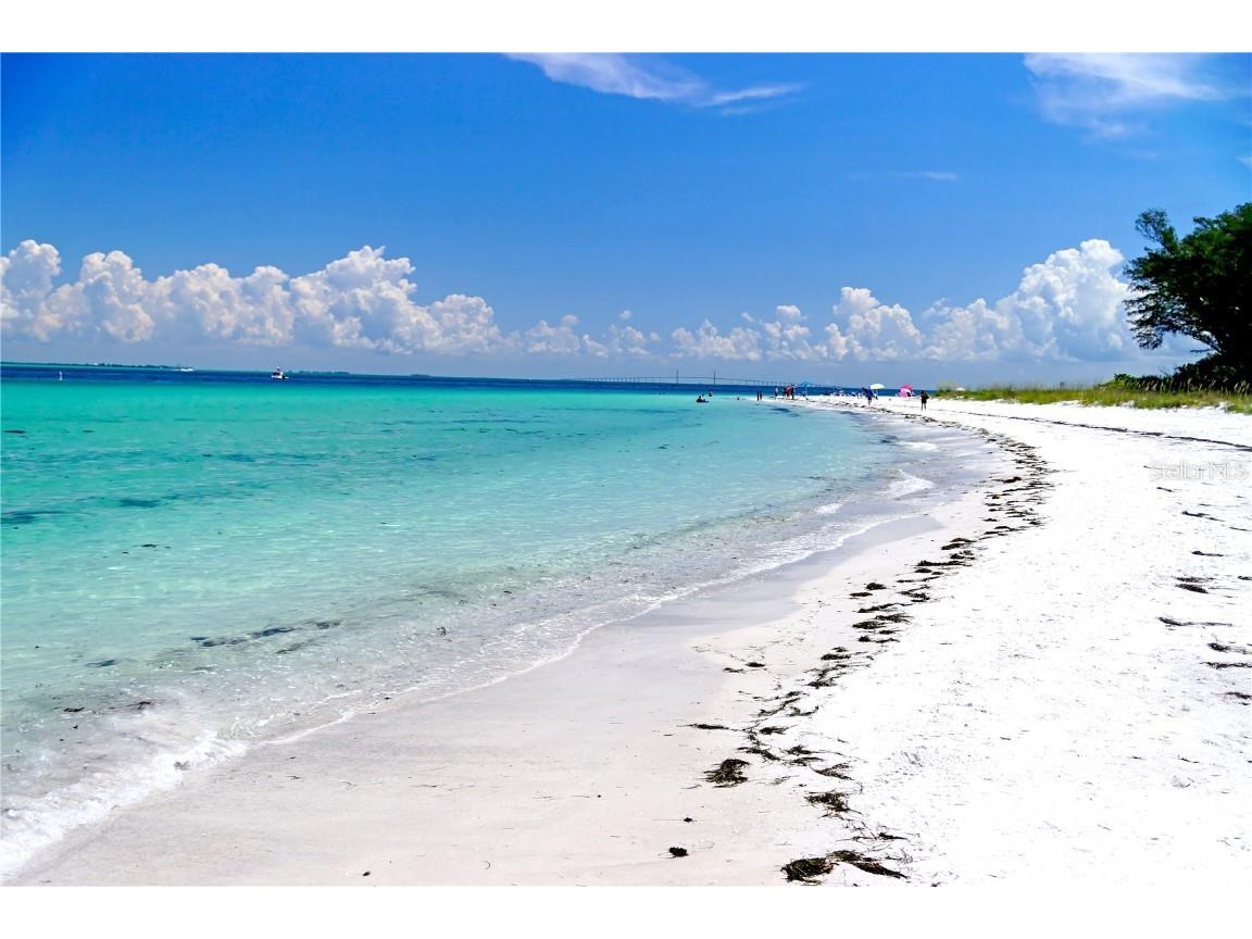 4003 5th Avenue Holmes Beach FL 34217 A4669926 image55