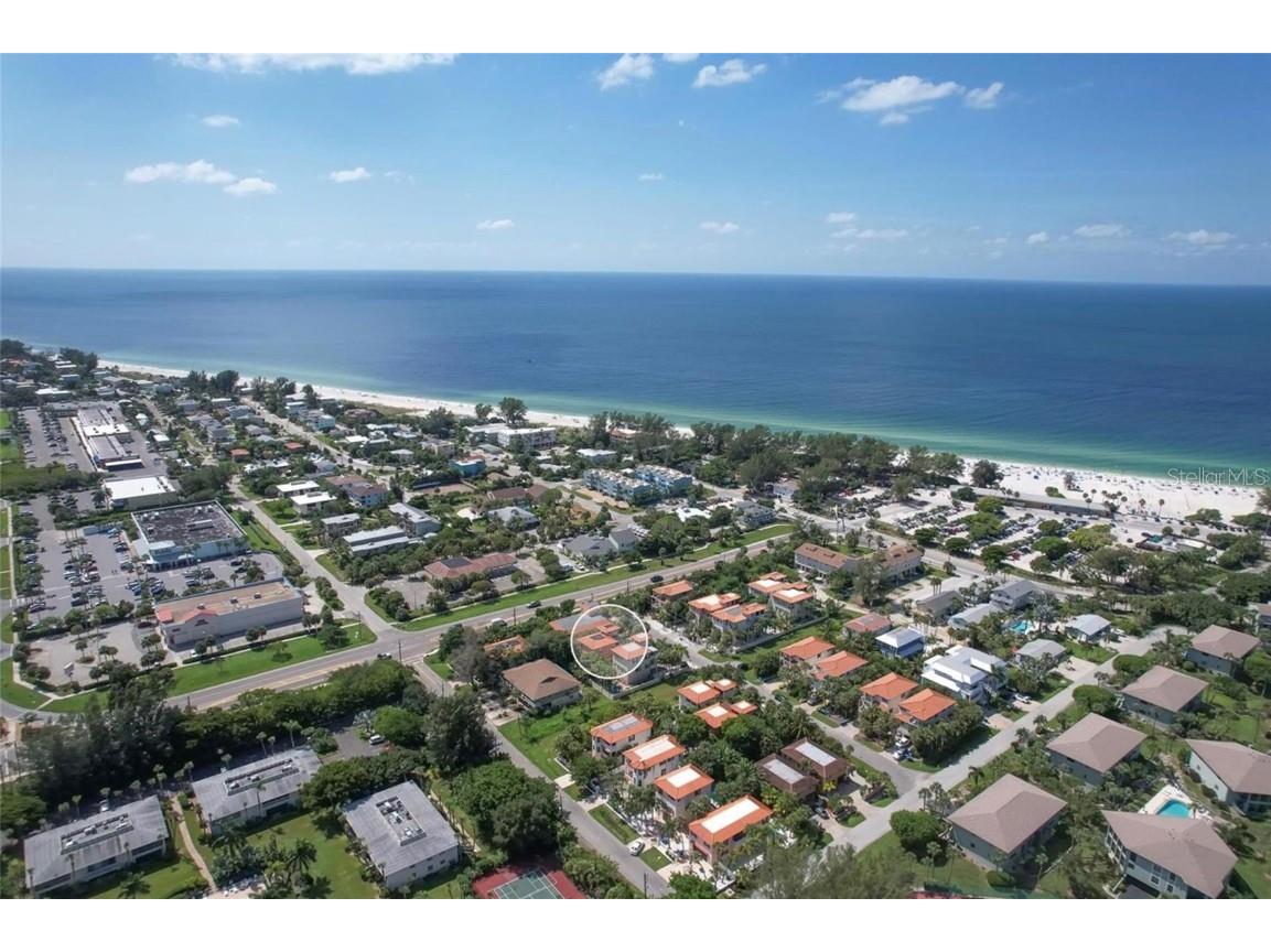 4003 5th Avenue Holmes Beach FL 34217 A4669926 image6