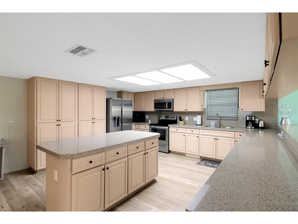 4003 Bayside Court Bradenton FL 34210 A4617726 image17