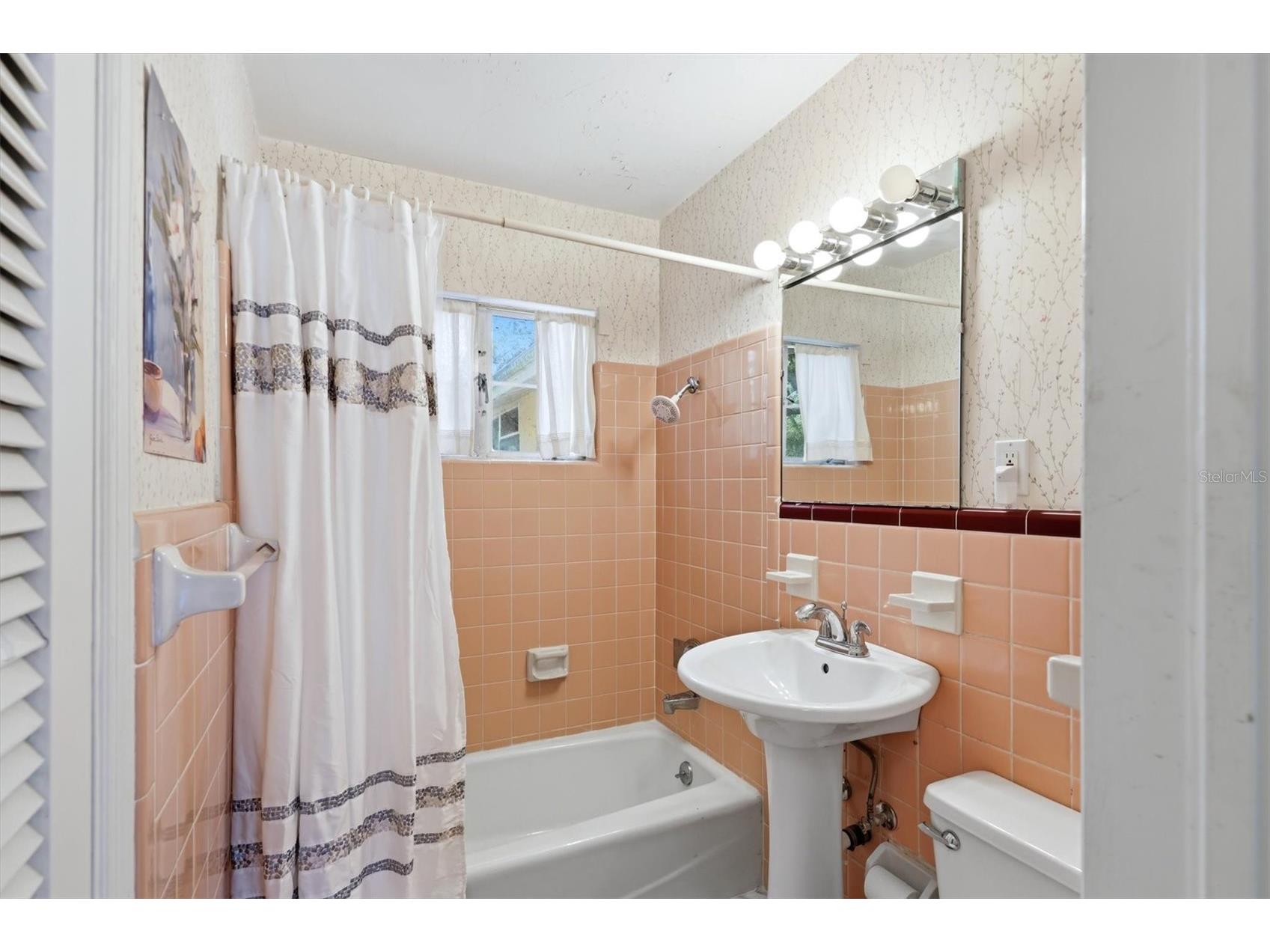4003 Booth Place Sarasota FL 34231 A4690238 image23