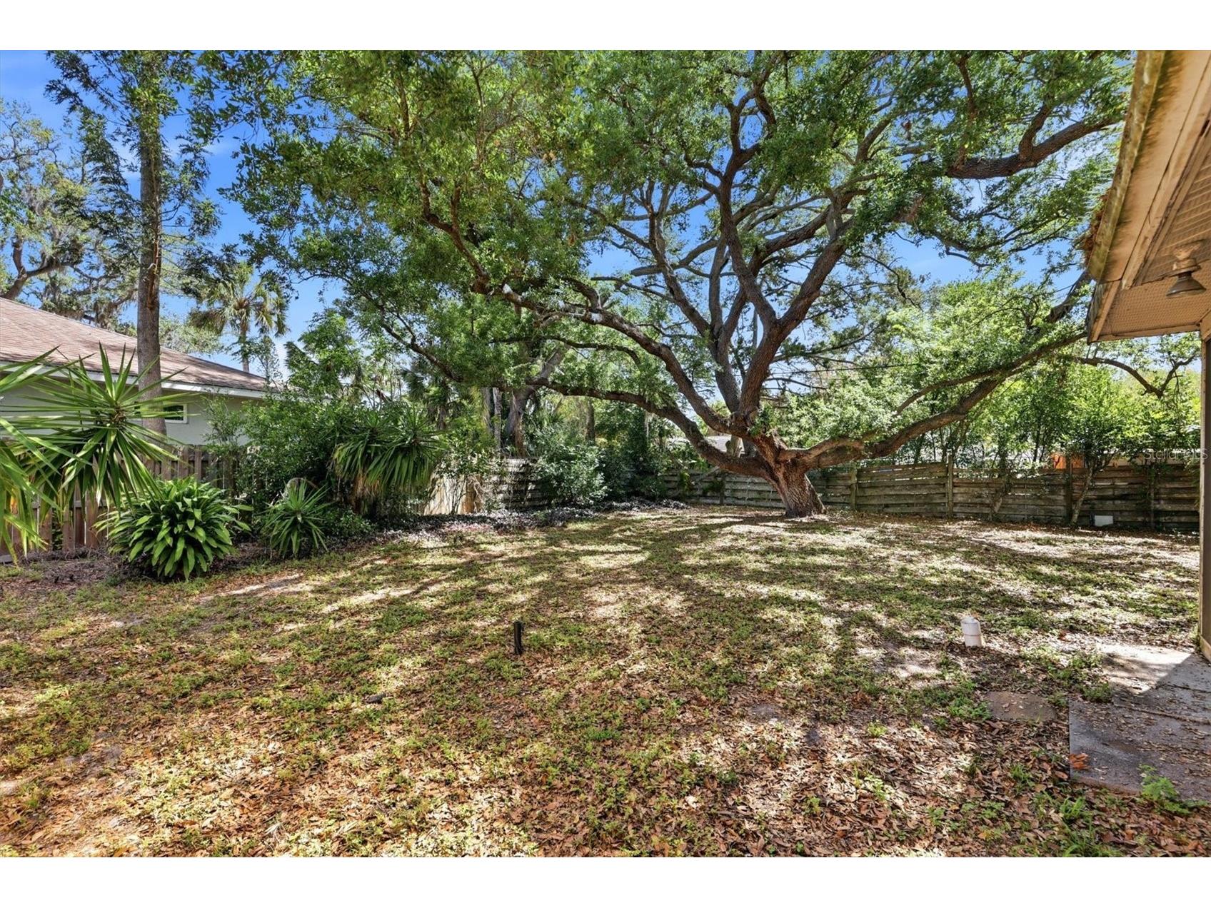 4003 Booth Place Sarasota FL 34231 A4690238 image27