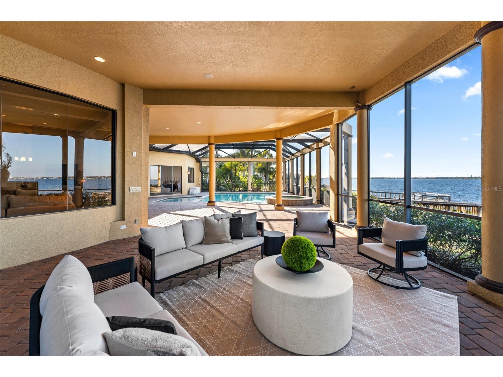 4003 Hawk Island Drive Bradenton FL 34208 - River A4682382 image10