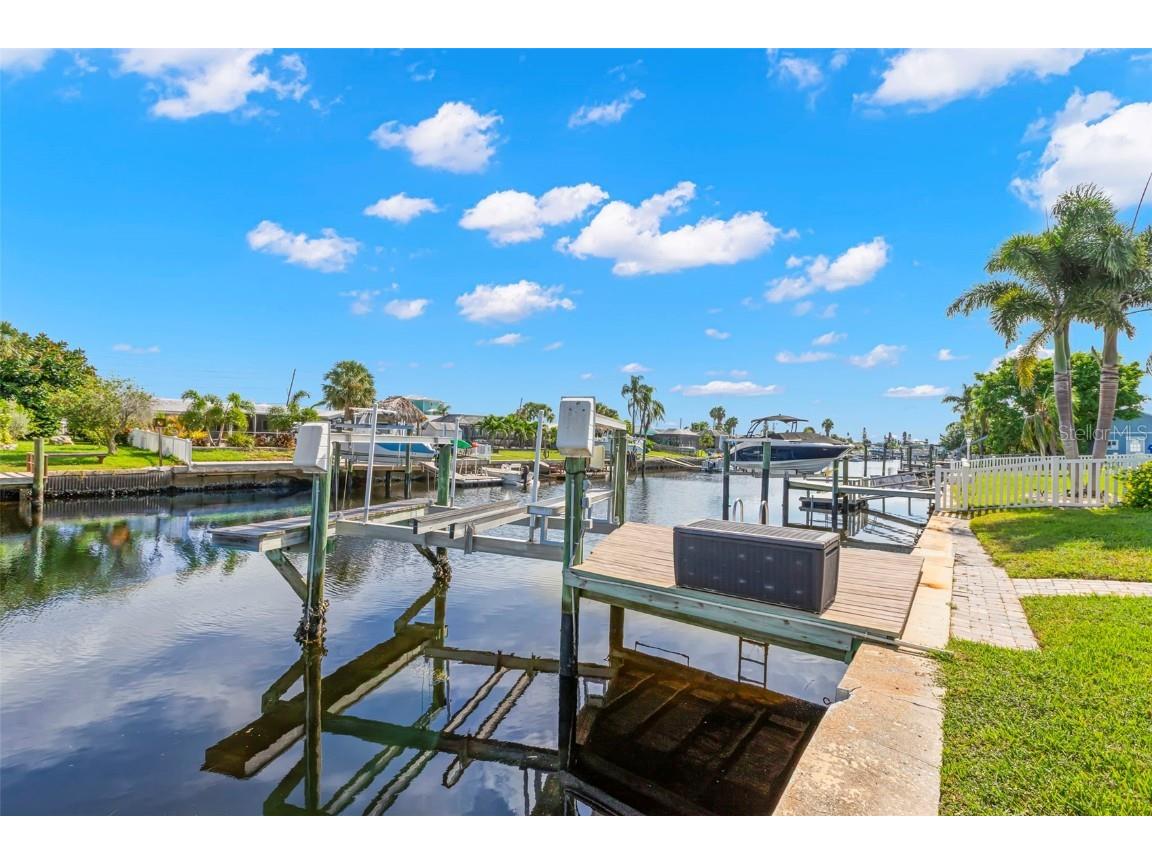 4003 Headsail Drive New Port Richey FL 34652 - GULF OF MEXICO TB8428403 image25