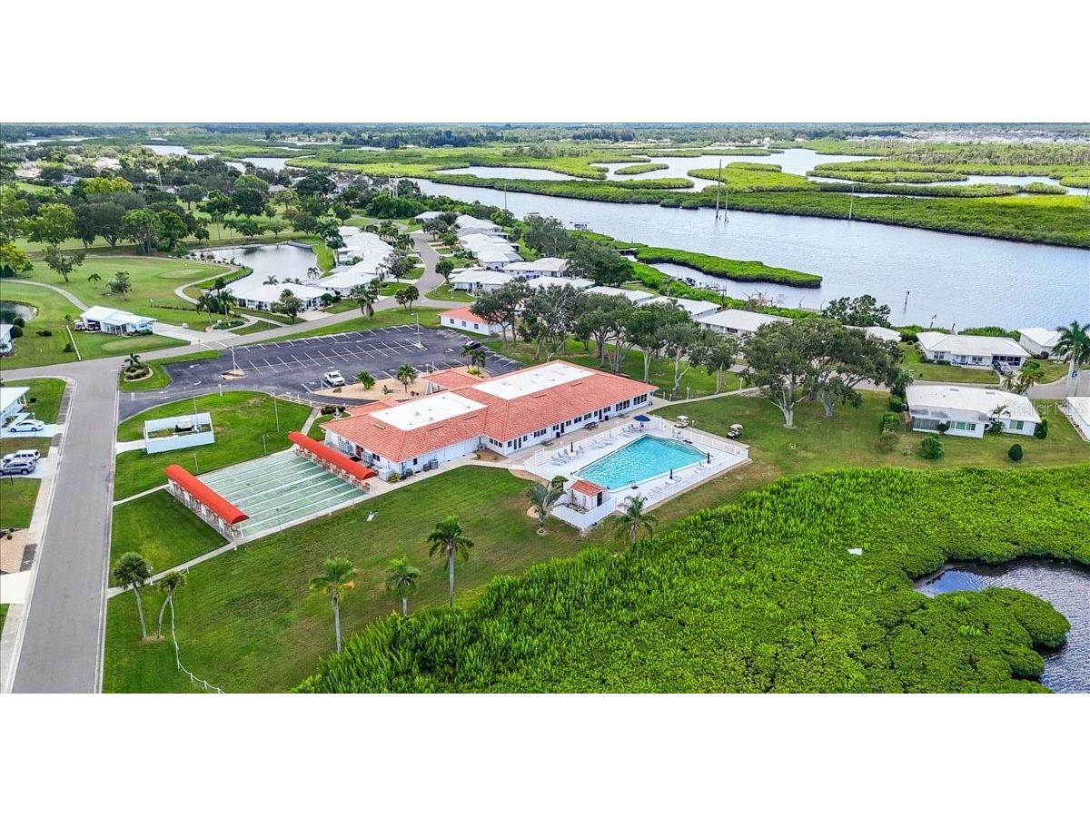 4003 Joyce Drive Bradenton FL 34208 A4666898 image6