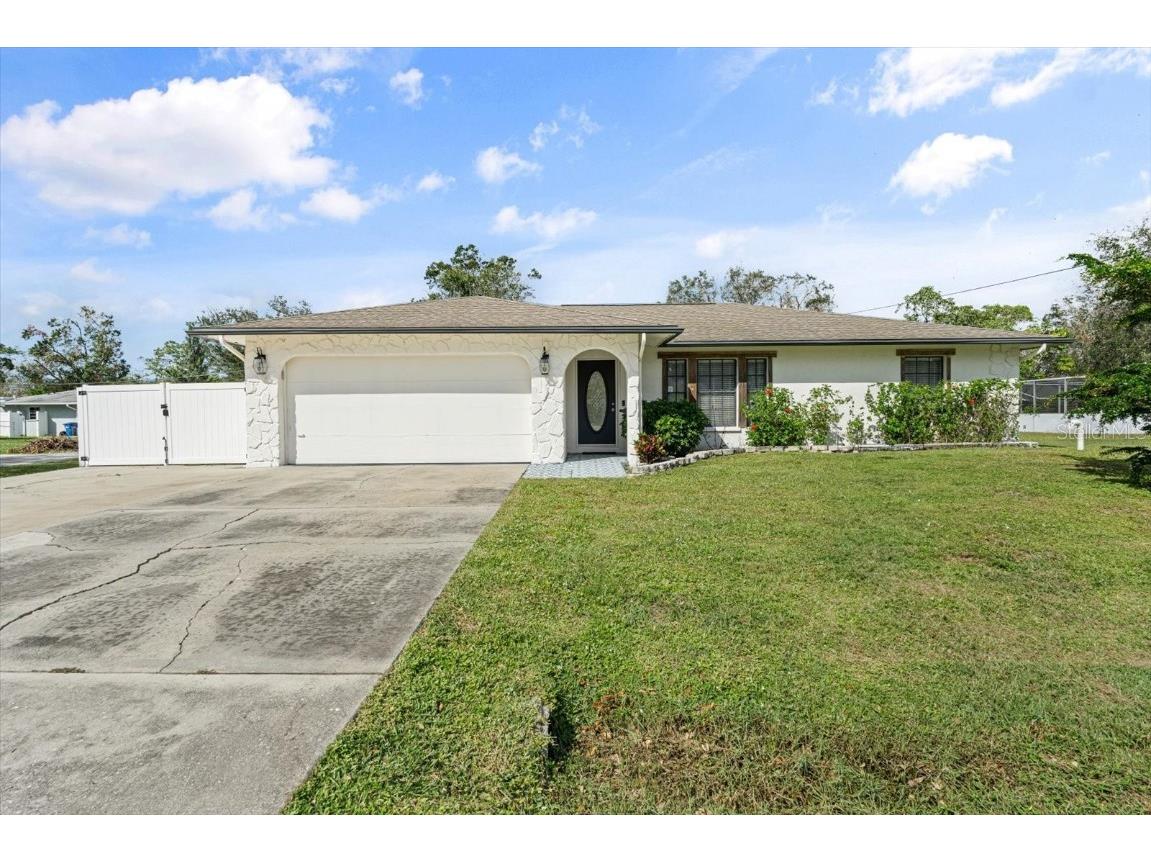 4003 Velarde Lane Sarasota FL 34235 A4626278 image1