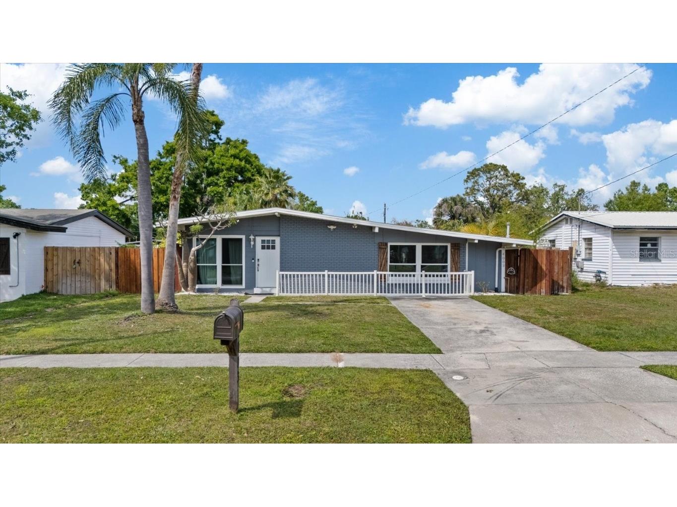 4003 W Bay Avenue Tampa FL 33616 TB8371404 image1