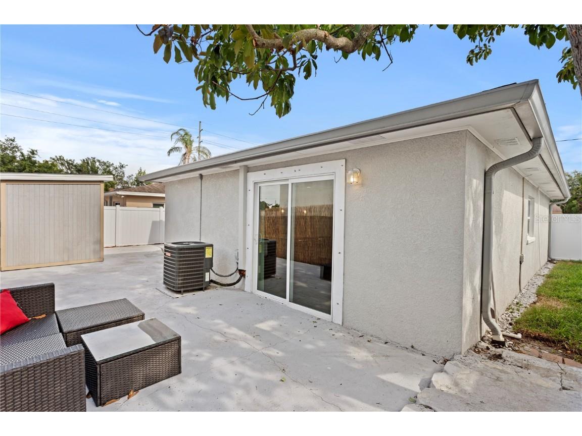 4003 W Lemon Street Tampa FL 33609 TB8376523 image13