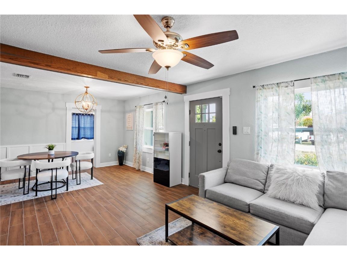 4003 W Lemon Street Tampa FL 33609 TB8376523 image4