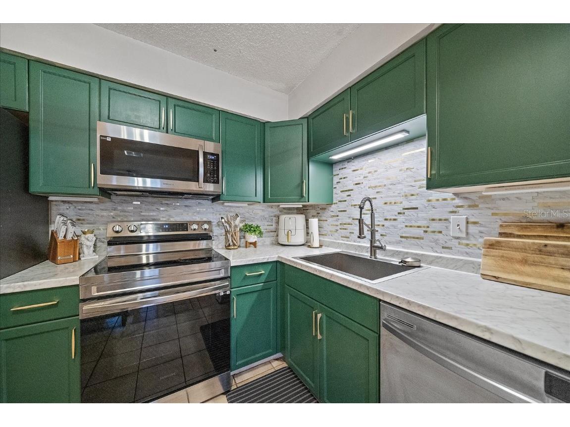 4004 8th Street Court E Bradenton FL 34208 A4665502 image12