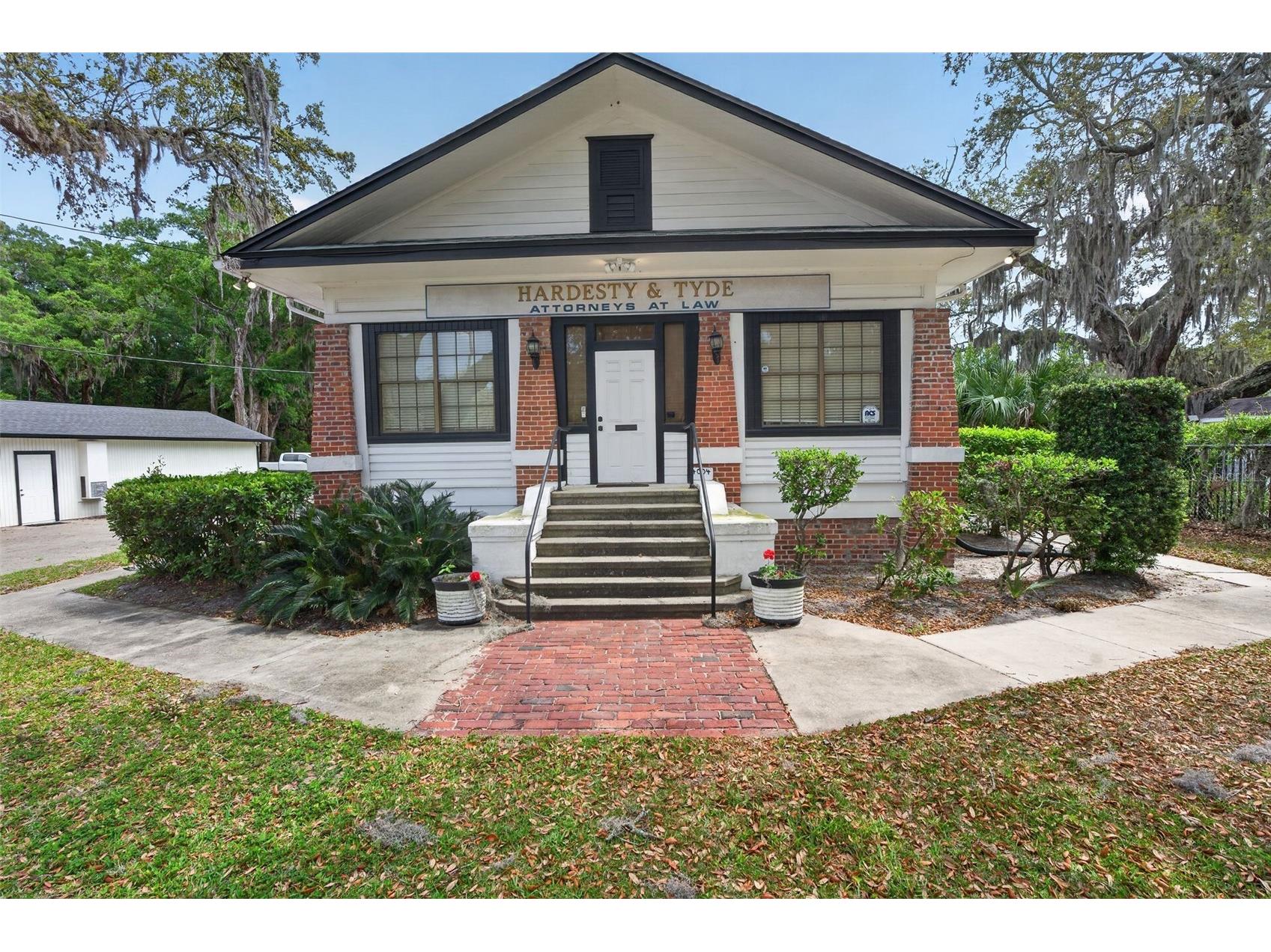 4004 Atlantic Boulevard Jacksonville FL 32207 FC317812 image1