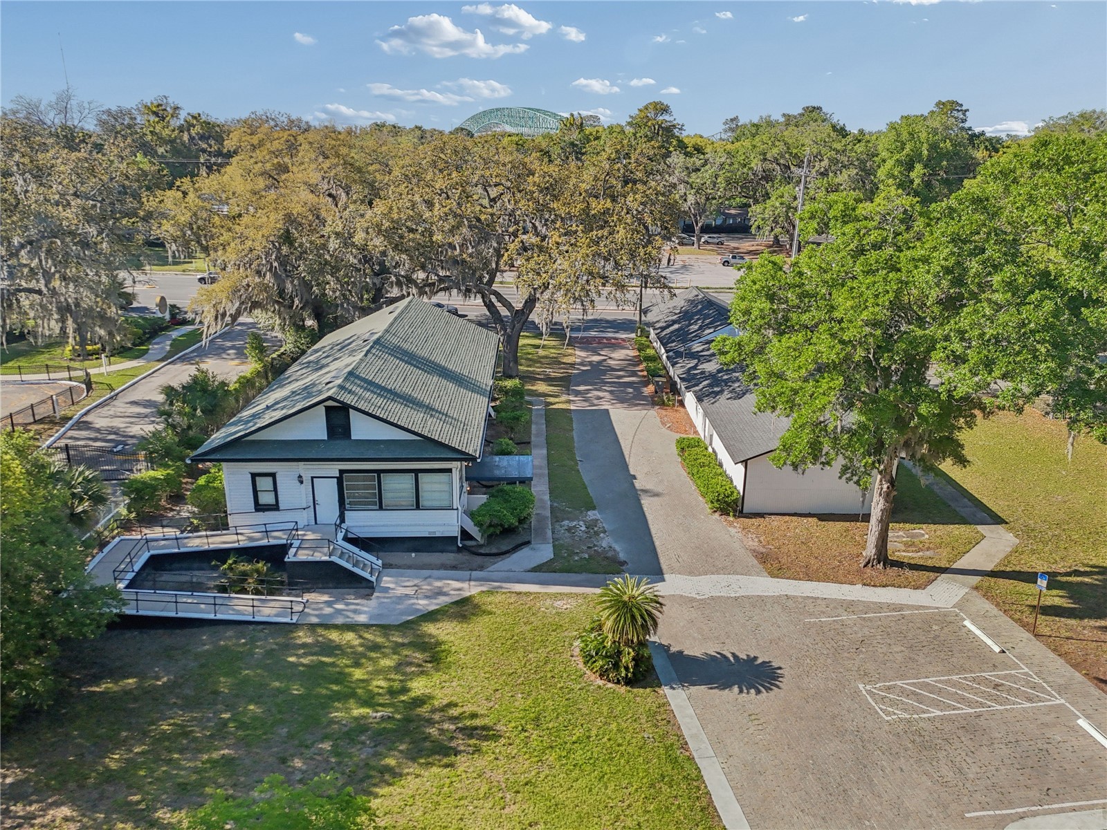 4004 Atlantic Boulevard Jacksonville FL 32207 FC317812 image11