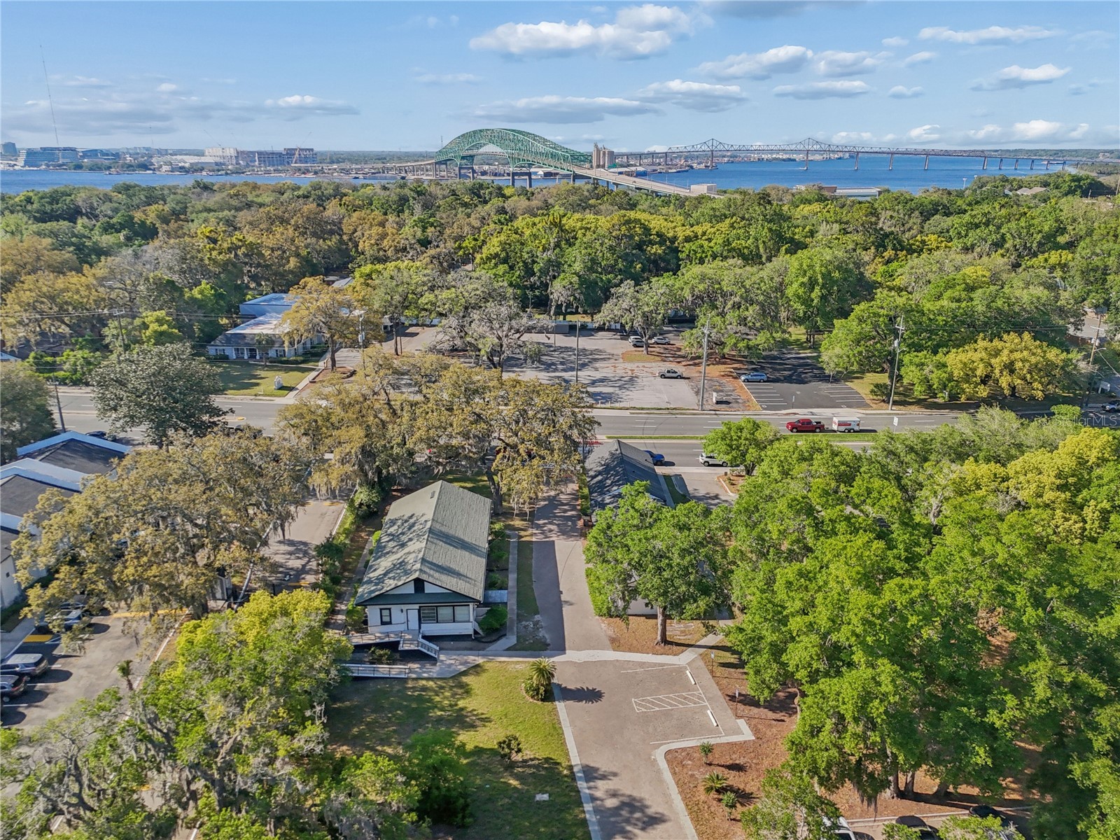 4004 Atlantic Boulevard Jacksonville FL 32207 FC317812 image21