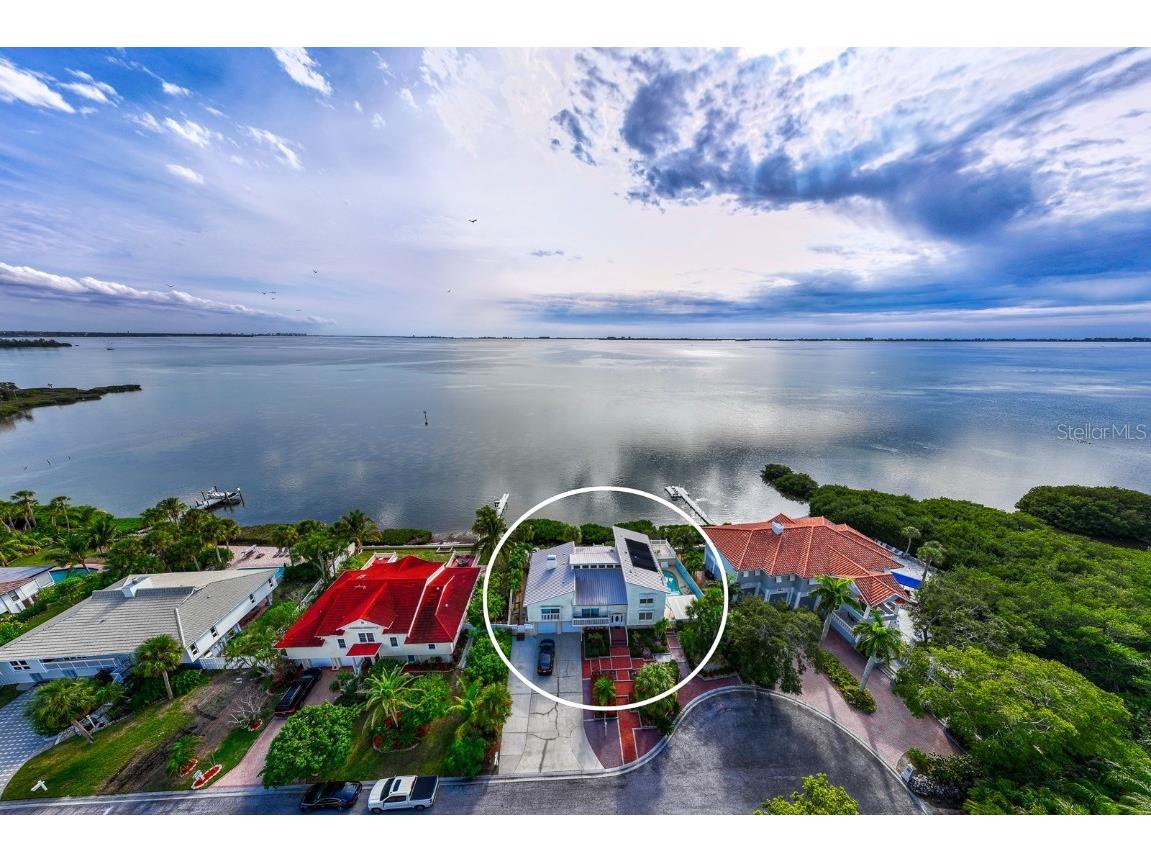 4004 Bayside Drive Bradenton FL 34210 A4589888 image1