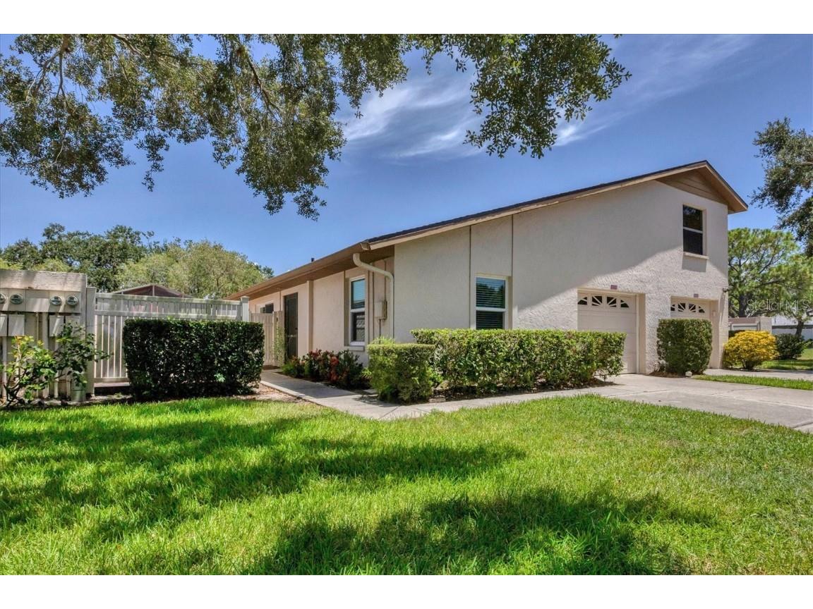 4004 Center Pointe Place #18A Sarasota FL 34233 A4579904 image1
