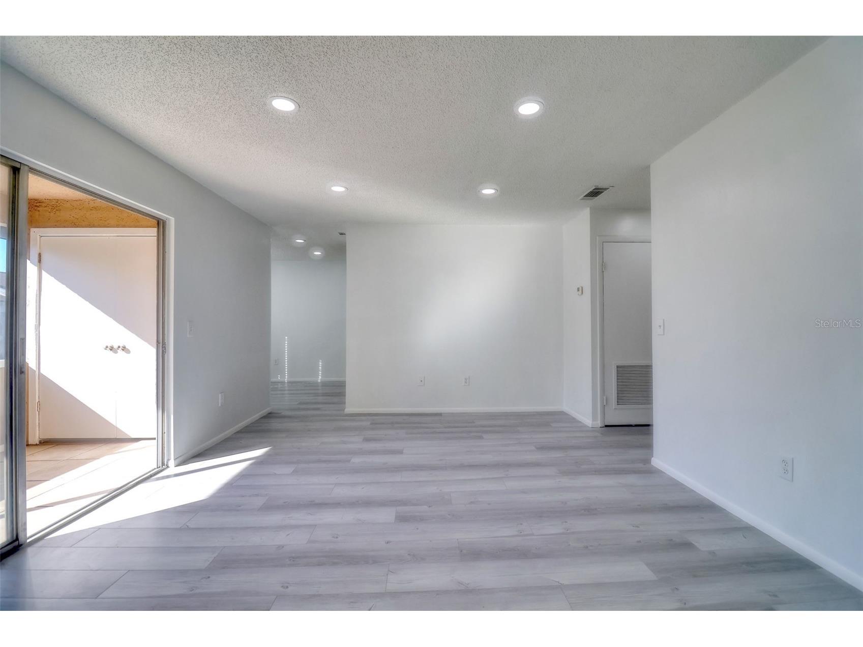 4004 Cortez Drive #D Tampa FL 33614 TB8362488 image4