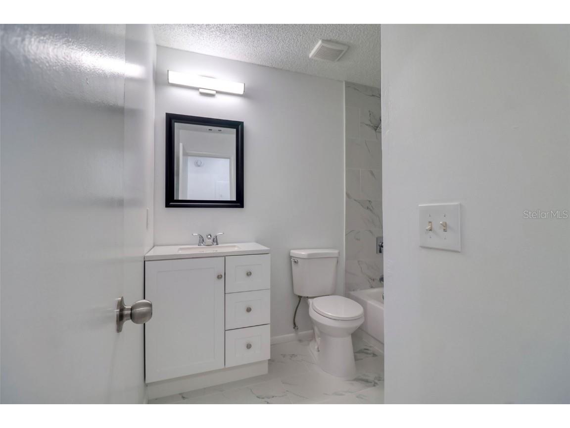 4004 Cortez Drive #D Tampa FL 33614 TB8432738 image13