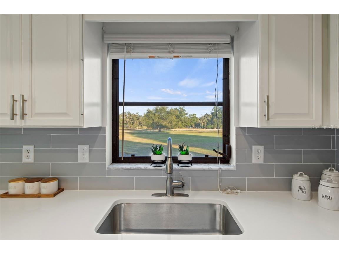 4004 Hidden River Lane Sarasota FL 34240 A4660693 image11