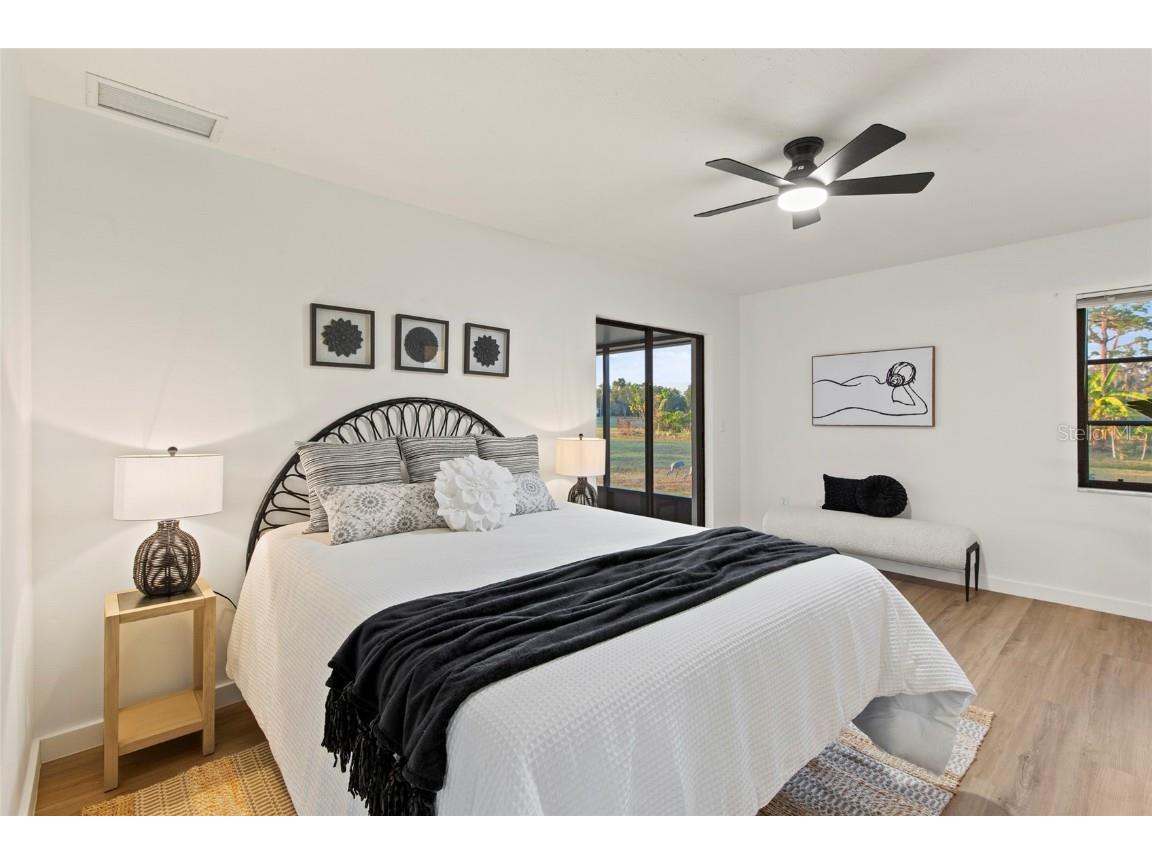 4004 Hidden River Lane Sarasota FL 34240 A4660693 image13