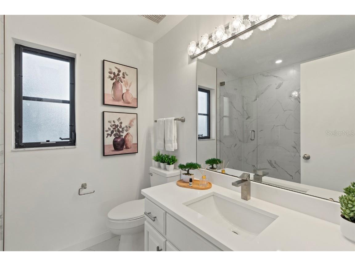 4004 Hidden River Lane Sarasota FL 34240 A4660693 image18