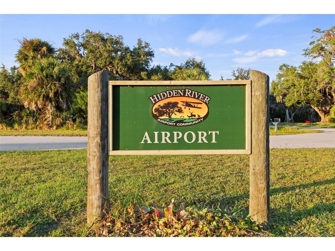 4004 Hidden River Lane Sarasota FL 34240 A4660693 image35