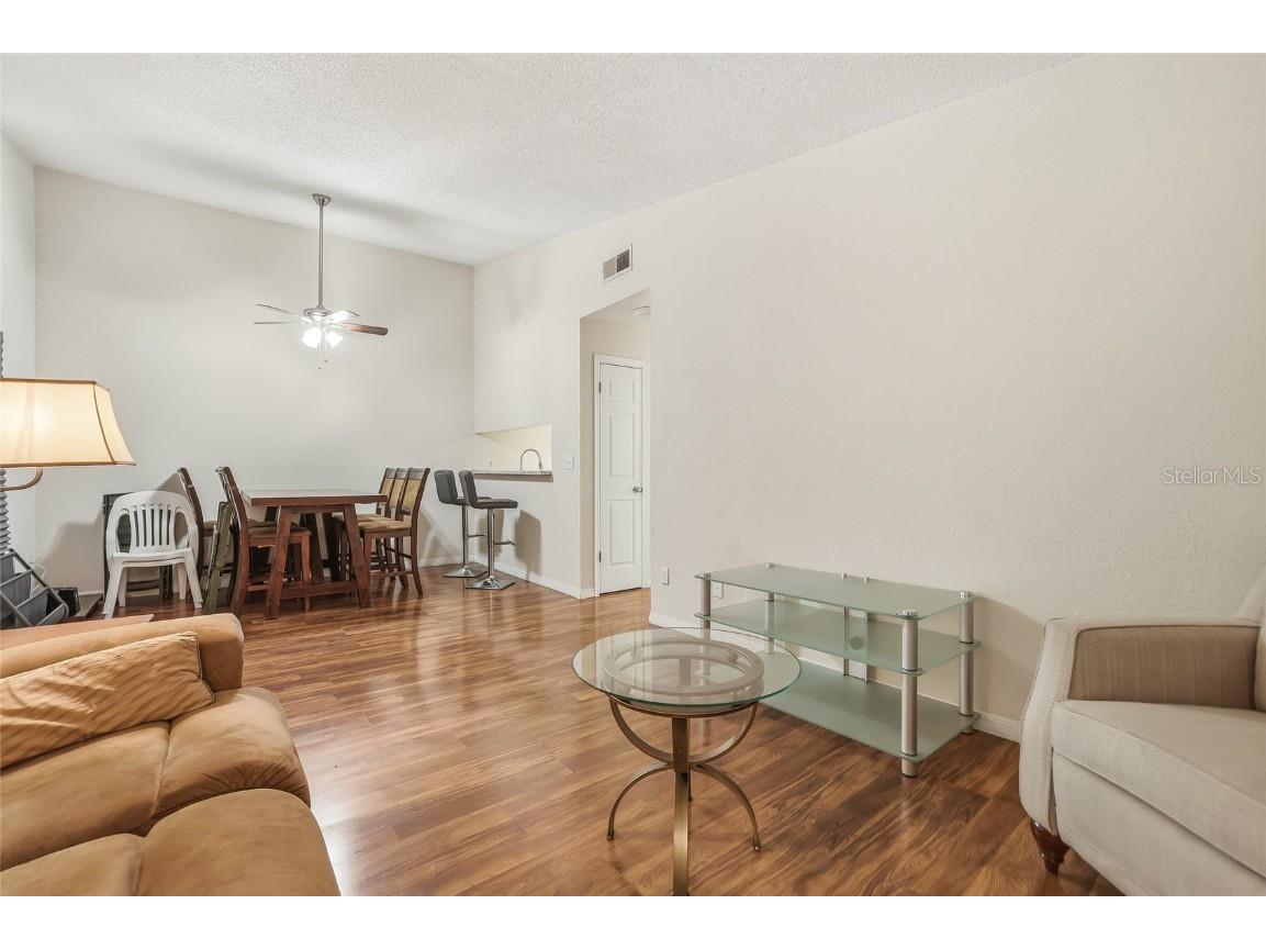 4004 Nestle Oaks Place #203 Tampa FL 33613 TB8456219 image20