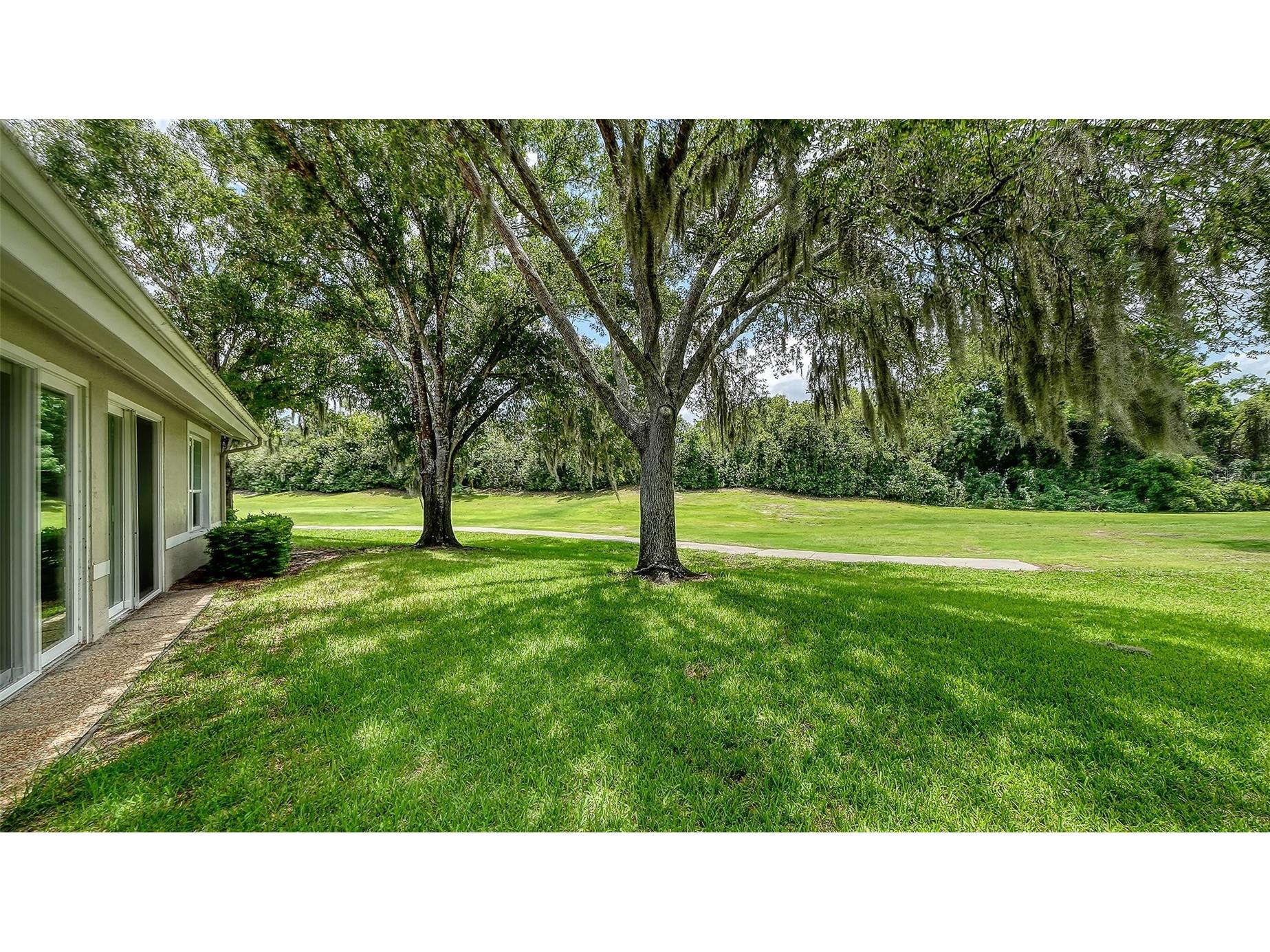 4004 Penshurst Park Sarasota FL 34235 A4695985 image15