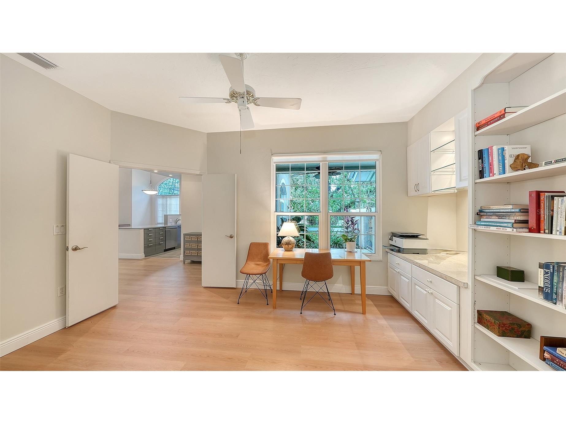 4004 Penshurst Park Sarasota FL 34235 A4695985 image17