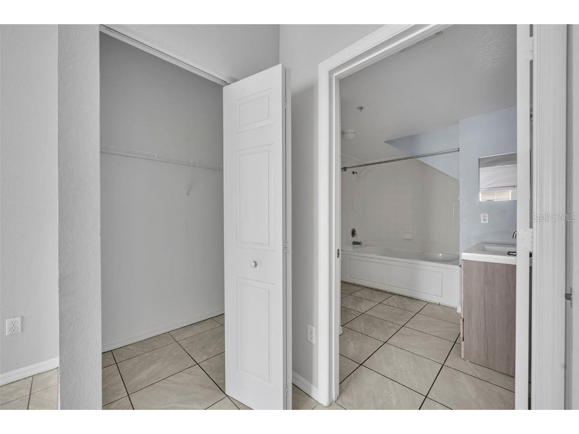 4004 Santa Maria Drive #105 Kissimmee FL 34741 O6277819 image14