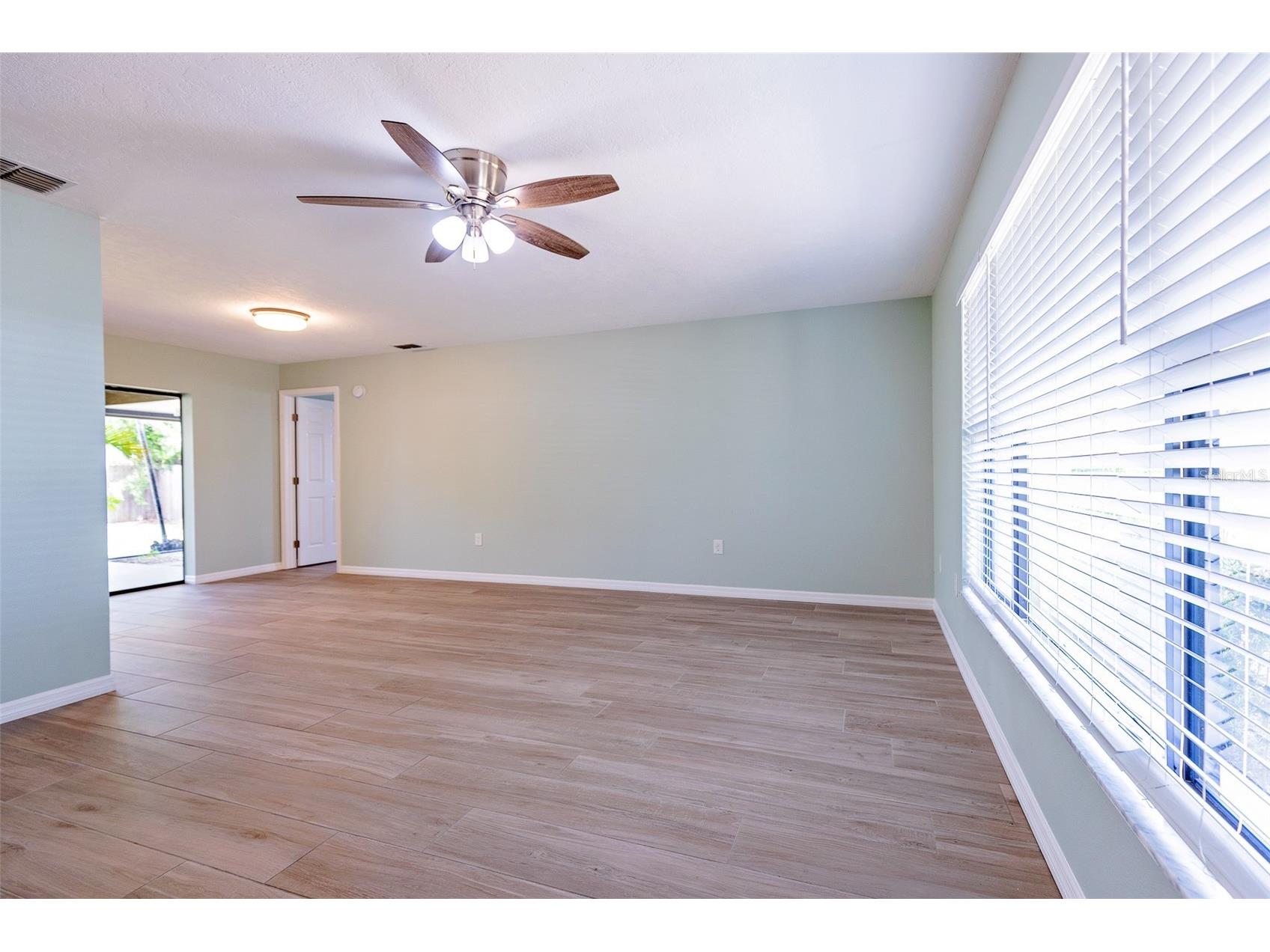 4005 17th Avenue W Bradenton FL 34205 A4700699 image17