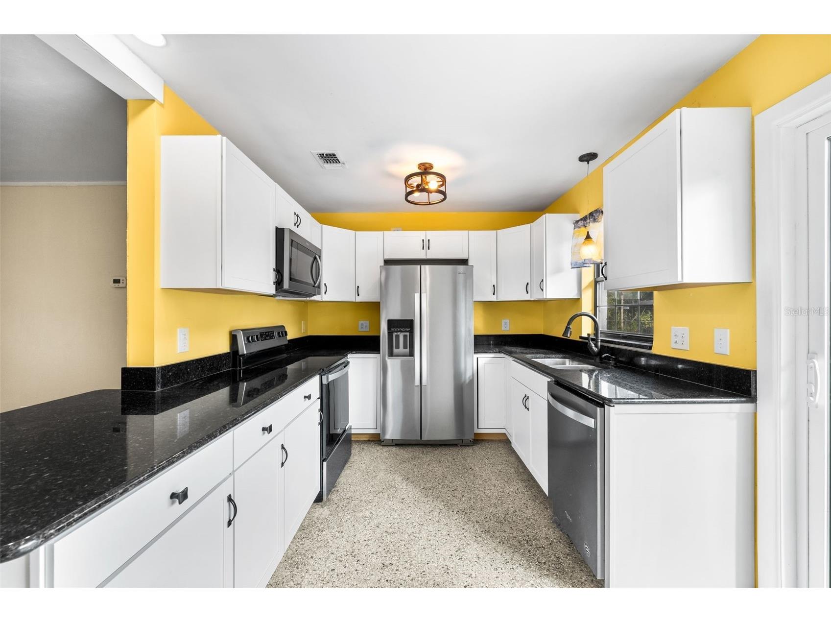 4005 NW 21st Drive Gainesville FL 32605 GC536325 image13