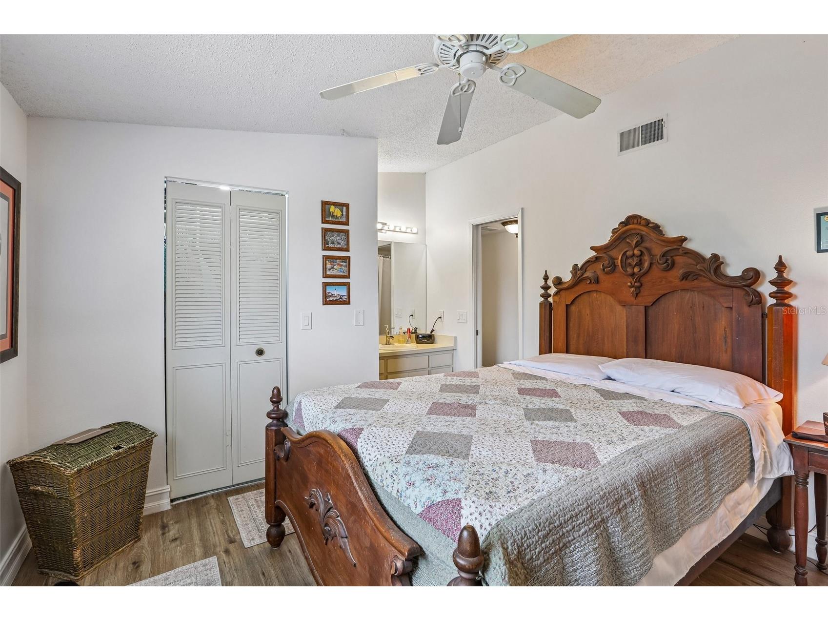 4005 Oak Limb Court Tampa FL 33614 TB8507175 image11