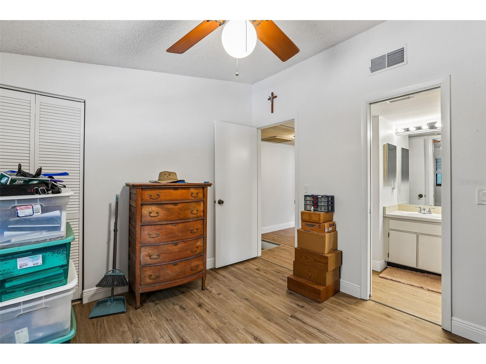 4005 Oak Limb Court Tampa FL 33614 TB8507175 image15