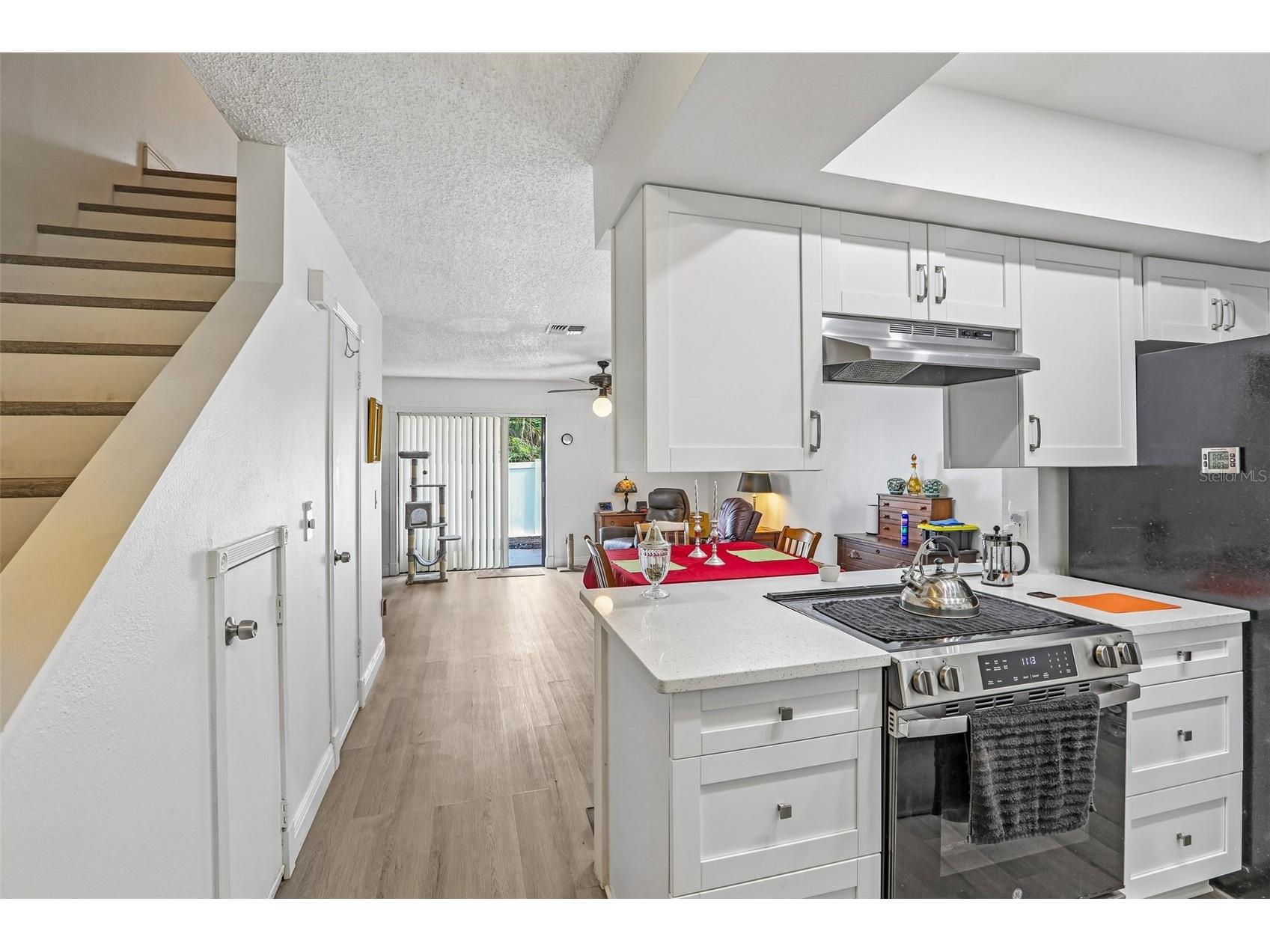 4005 Oak Limb Court Tampa FL 33614 TB8507175 image3